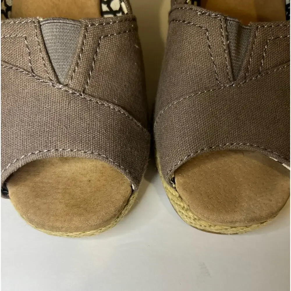 Toms Women's Taupe Wedge Heels Size 7.5